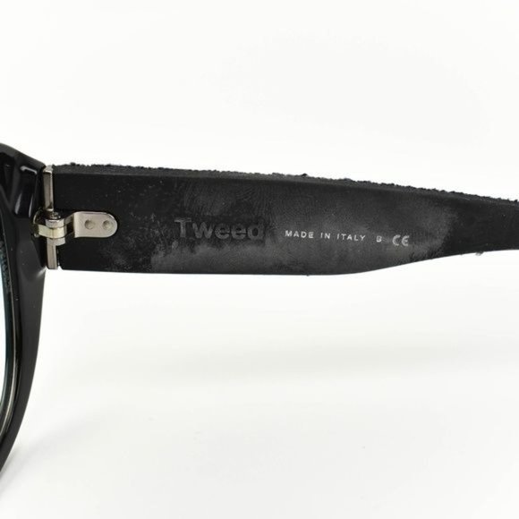 CHANEL: Black/Navy Blue, Tweed & CC Sunglasses de main image 6